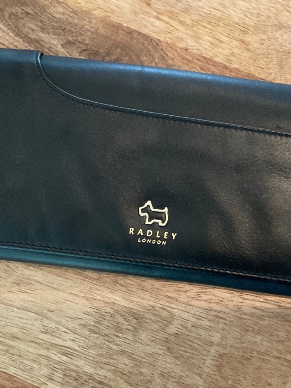Radley London Large Flapper Matinee Black Wallet